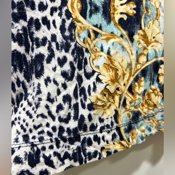 Chico's Black and Gold Baroque Print Tee. Soft. - Picture 3 of 9
